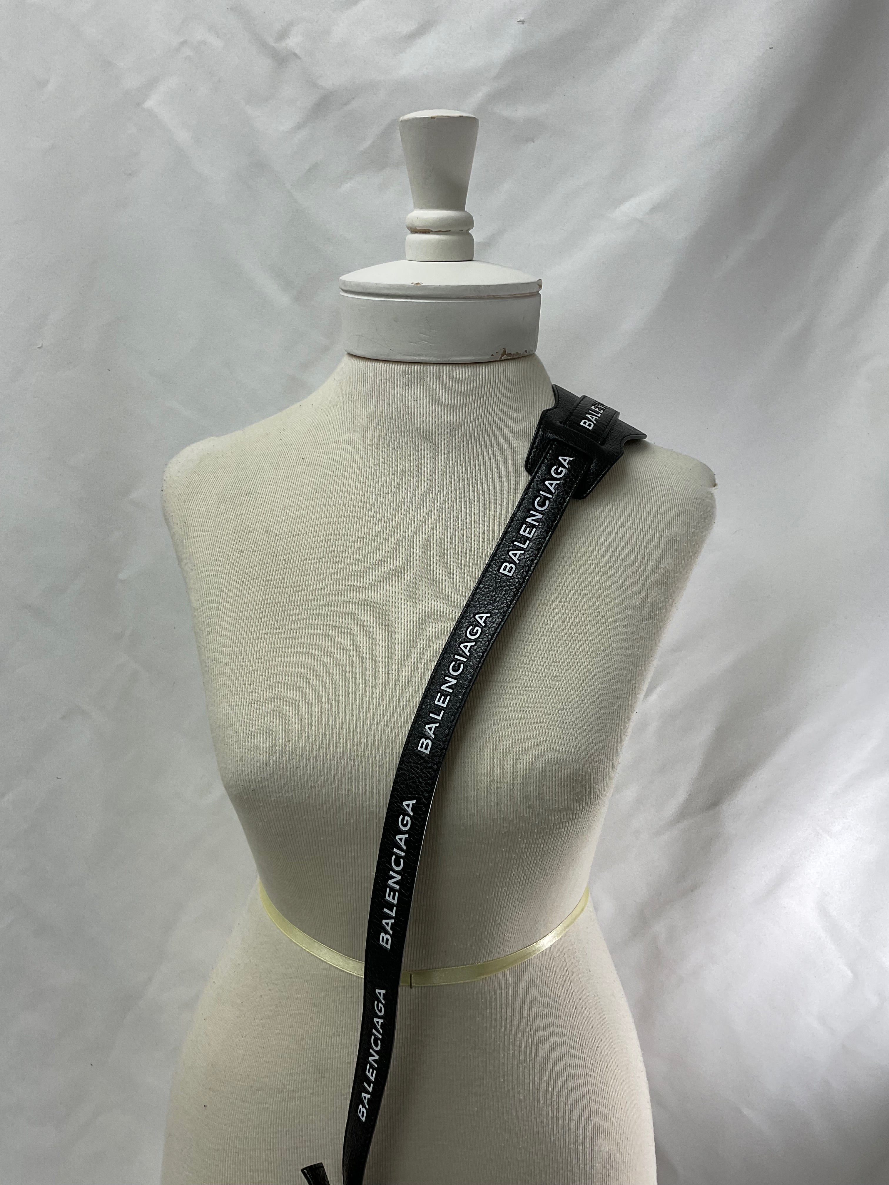 Bag strap balenciaga hot sale